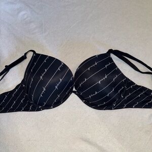PINK Victoria's Secret Super Push-up  Bra